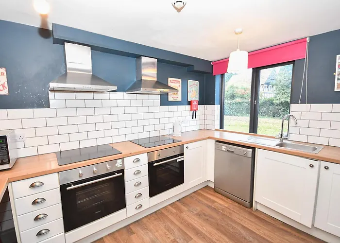 Appartement Modern 5 Bedroom Budget In Headingley